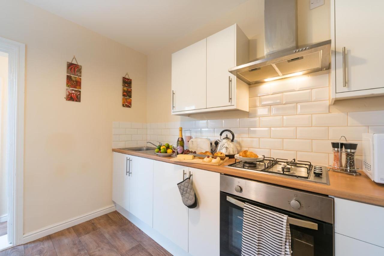 3 Bedroom-5 Beds Newland Ave King'S Palace Leisure-Contractor-Heart Of Hull Amenities Kingston upon Hull Luaran gambar