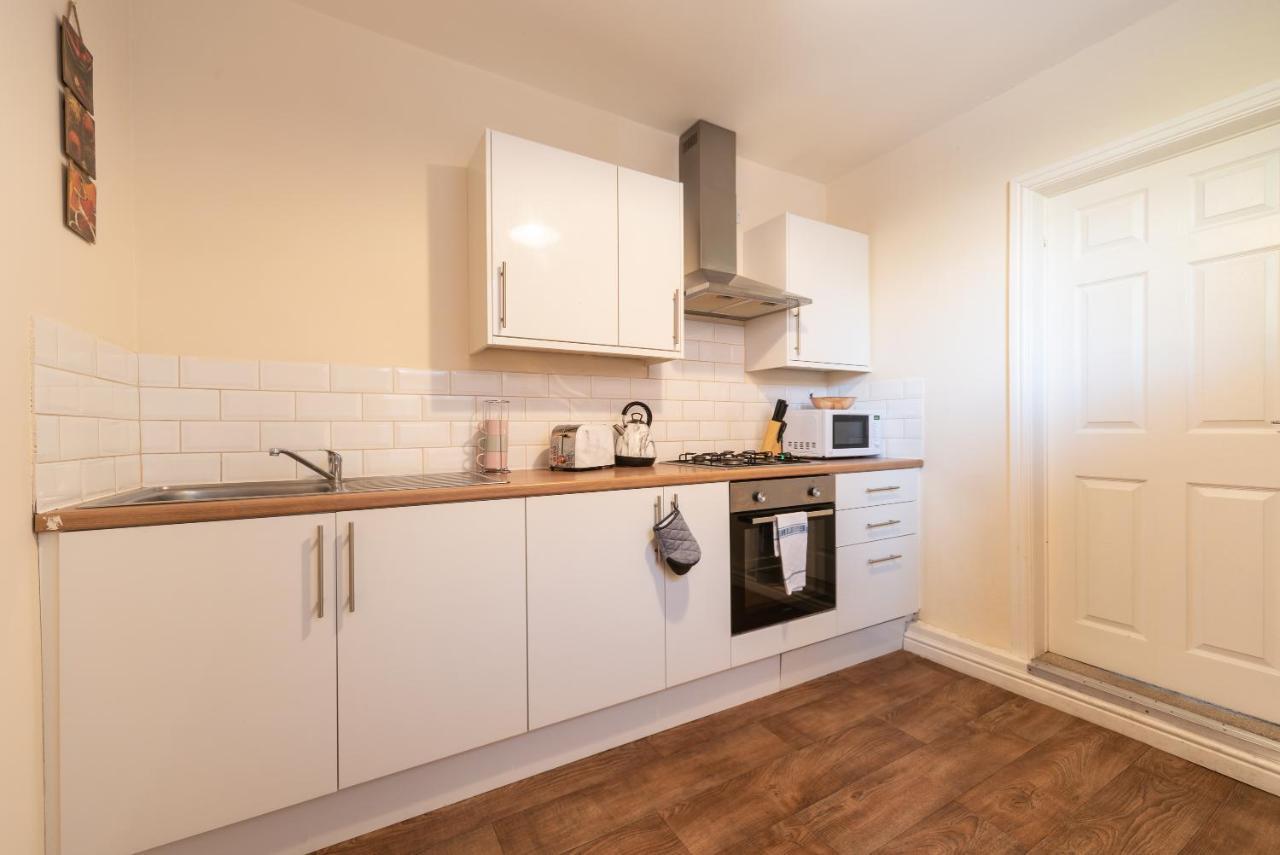 3 Bedroom-5 Beds Newland Ave King'S Palace Leisure-Contractor-Heart Of Hull Amenities Kingston upon Hull Luaran gambar