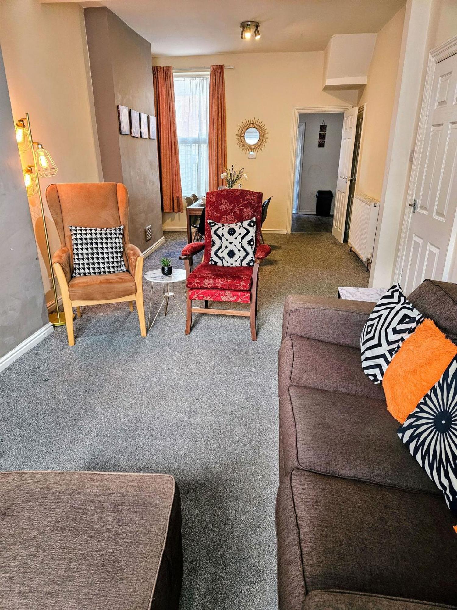 3 Bedroom-5 Beds Newland Ave King'S Palace Leisure-Contractor-Heart Of Hull Amenities Kingston upon Hull Luaran gambar